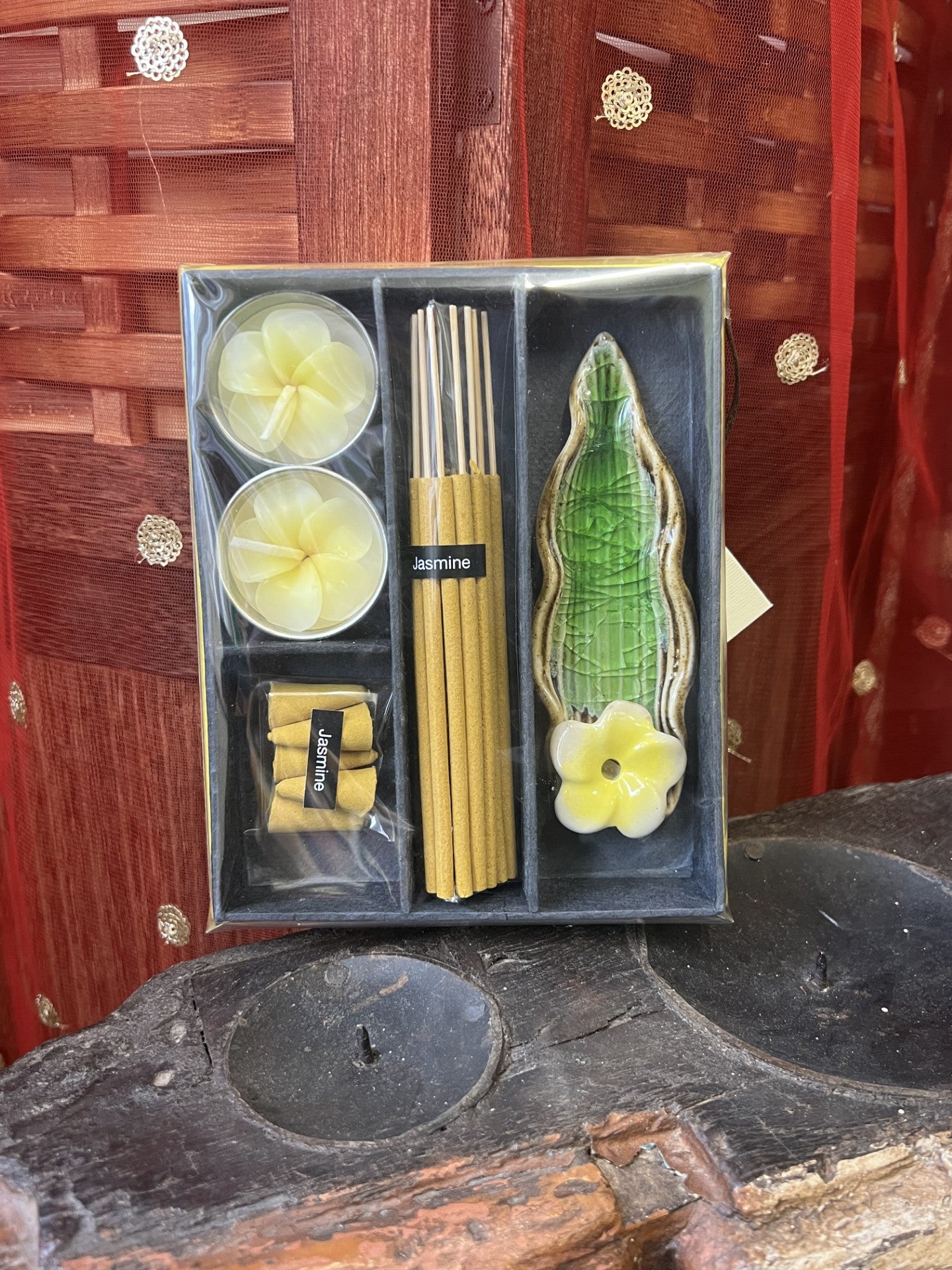 Incense Gift Set with Leaf Holder