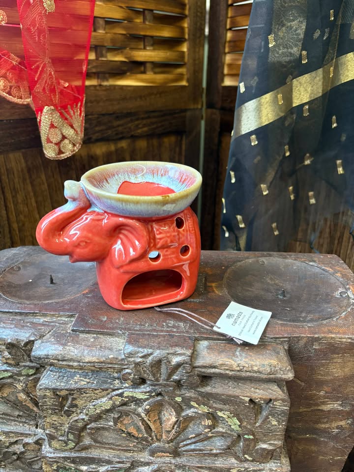 Namaste Ceramic Elephant Oil Burner