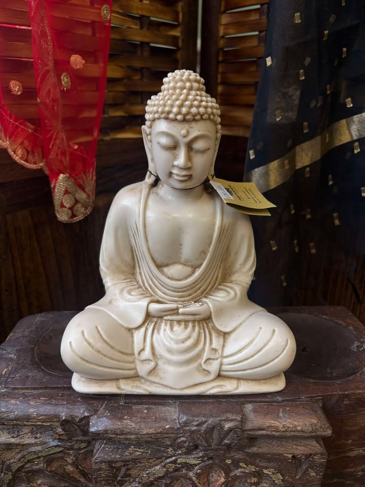 Namaste Sitting Resin Buddha