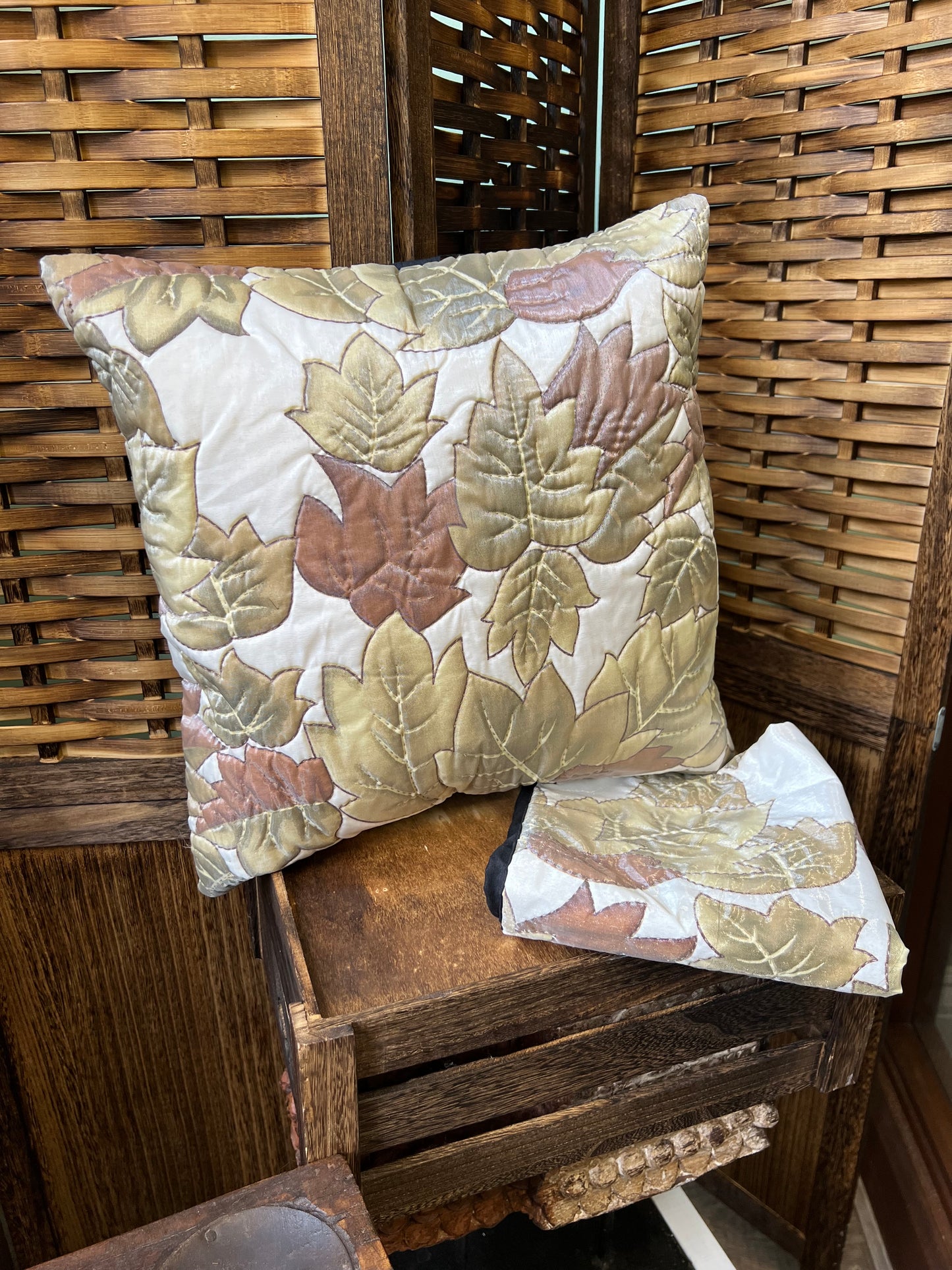 Leaf Cushions Cover